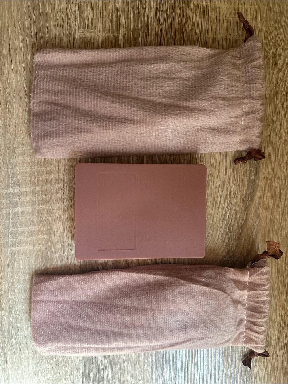 Neutral Taupe Makeup Brush Set with Red Ferrules